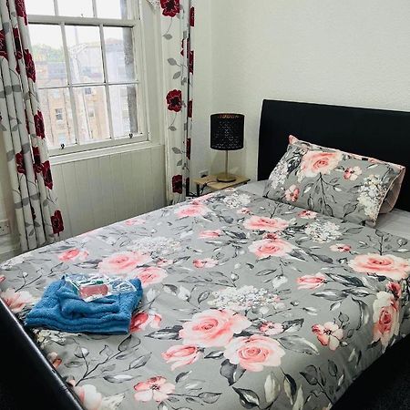 Ferienwohnung Historic Royal Mile Flat , 5Min From Waverly Railway Station Edinburgh Exterior foto